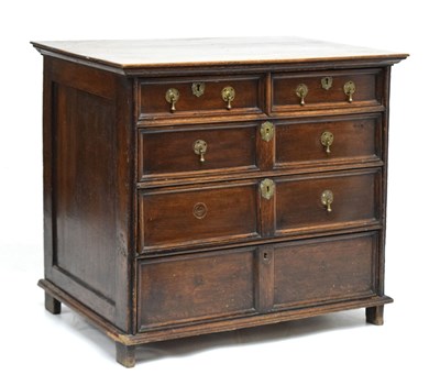 Lot 76 - Late 17th century oak chest of drawers