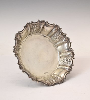 Lot 177 - Edward VII silver bowl, Sheffield 1902