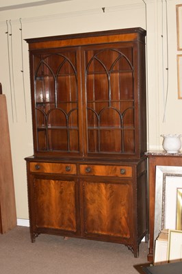 Lot 621 - Glass front display cabinet