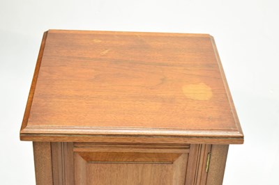 Lot 632 - Mahogany bedside cabinet