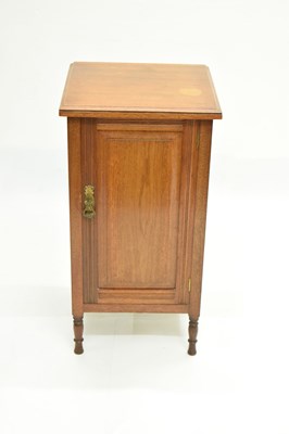 Lot 632 - Mahogany bedside cabinet