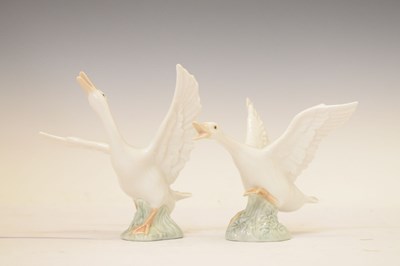 Lot 399 - Five Lladro porcelain swans