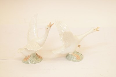 Lot 399 - Five Lladro porcelain swans