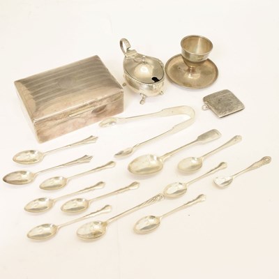 Lot 102 - Quantity of silver items to include table top box, etc