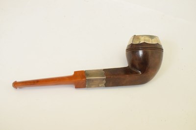 Lot 101 - Late Victorian silver banded pipe