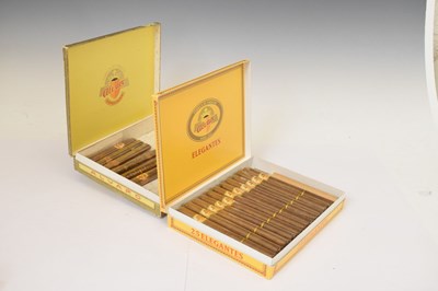 Lot 804 - Alvaro - Elegantes, one part case and a small quantity of loose cigars