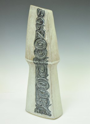 Lot 593 - Keith Hall studio pottery vase