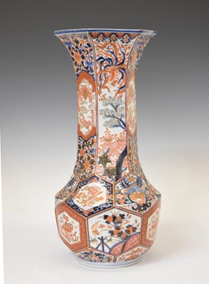 Lot 455 - Japanese Imari vase