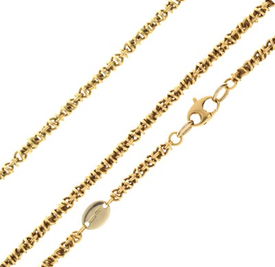Lot 121 - Fancy link necklace and matching bracelet
