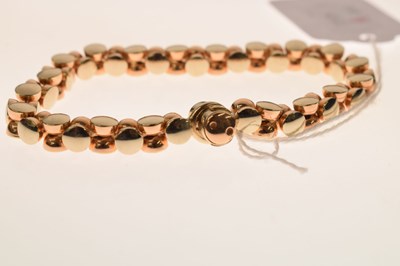 Lot 171 - Peter Wong - Italian made 18ct gold bracelet