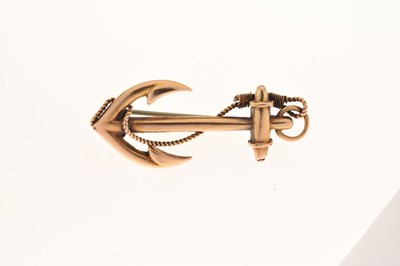 Lot 90 - Anchor brooch