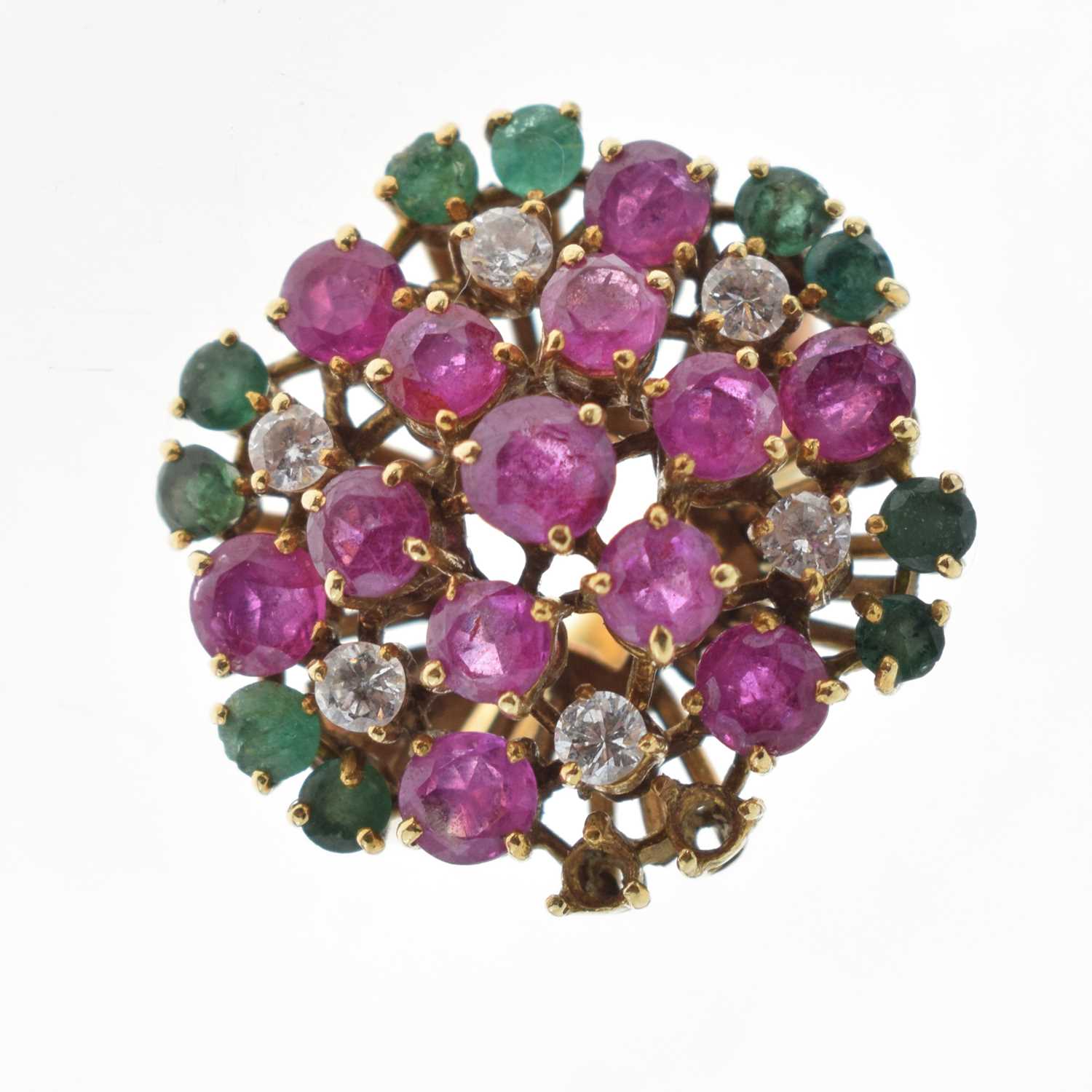 Lot 121 - Multi-gem cluster ring