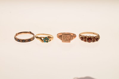 Lot 76 - Four antique and later rings, comprising a 'Forget me Not' turquoise and diamond gold ring