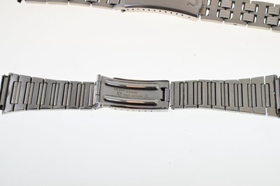 Lot 217 - Omega Seamaster Professional stainless steel bracelet