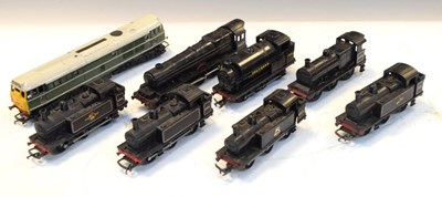Lot 243 - 00 gauge locos