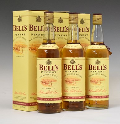 Lot 709 - Bell's Finest 'Extra Special' Old Scotch Whisky, Perth