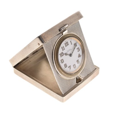 Lot 142 - George V silver-cased boudoir timepiece