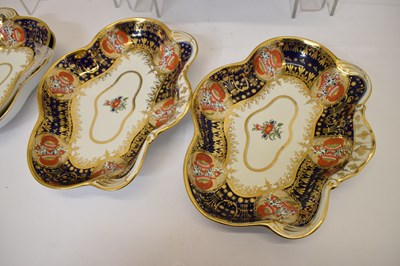 Lot 406 - Chamberlain Worcester part tea and dessert service