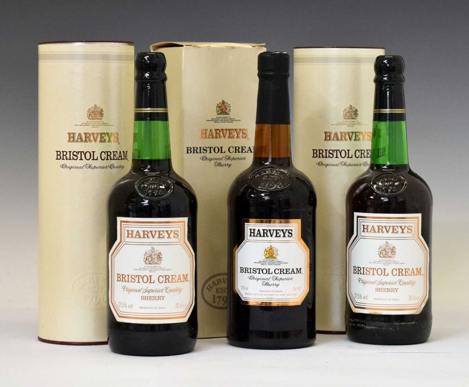 Lot 700 - Harvey's Bristol Cream Sherry