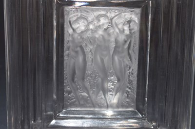 Lot 385 - Lalique Duncan perfume bottle