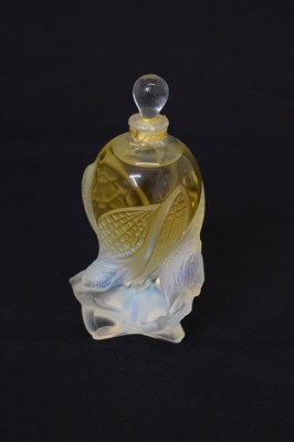 Lot 535 - Lalique 'Les Elfes' perfume bottle