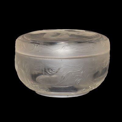 Lot 564 - René Lalique (French 1860-1945) for Coty - Meudon box, No. 61