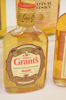 Lot 503 - Five half bottles of Special Reserve Scotch Whisky, Mackinlay and Grant's (7)