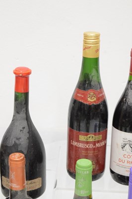 Lot 807 - Fourteen bottles of red table wine