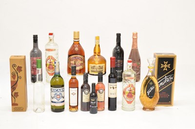 Lot 520 - Quantity of liqueurs, etc to include Ricard Pastis, Anis de la Hortelana, Glayva, Grand Marnier Cordon Jaune, Tamakari, etc