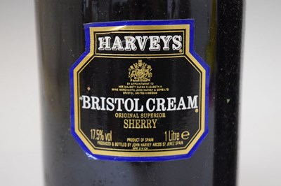 Lot 810 - Harvey's Bristol Cream Sherry