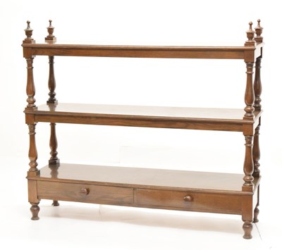 Lot 777 - Edwardian oak three-tier buffet