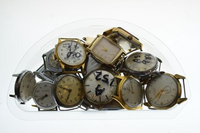 Lot 108 - Twenty-two vintage watch heads