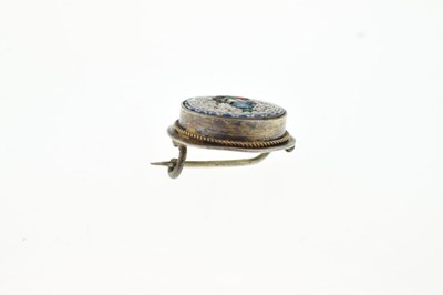 Lot 85 - 19th century small micro mosaic brooch