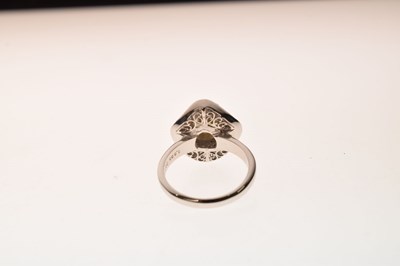 Lot 106 - Yellow diamond and diamond ballerina cluster dress ring