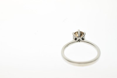 Lot 10 - Diamond single stone platinum ring