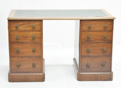 Lot 834 - Early 20th century mahogany twin pedestal desk