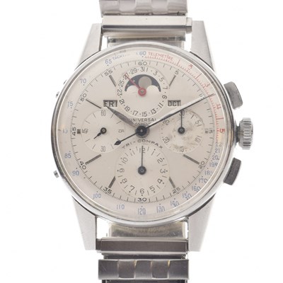 Lot 57 - Universal Genève - Gentleman's Tri-Compax chronograph wristwatch