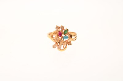 Lot 20 - Eastern yellow metal gem-set dress ring