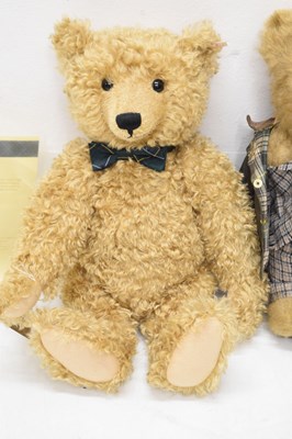 Lot 421 - Steiff - Limited edition 'Henderson bear'