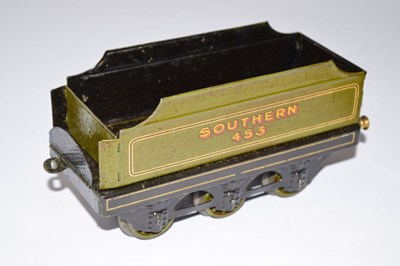 Lot 257 - Bowman models 234 loco and 250 tender