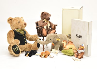 Lot 412 - Steiff - Group of stuffed animals