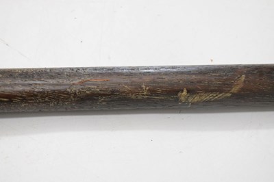 Lot 381 - Blow-pipe 'Sumpitan' from Kalimantan