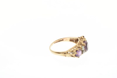 Lot 50 - 9ct gold, amethyst and seed pearl ring