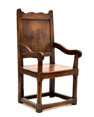 Lot 624 - 17th century oak wainscot chair