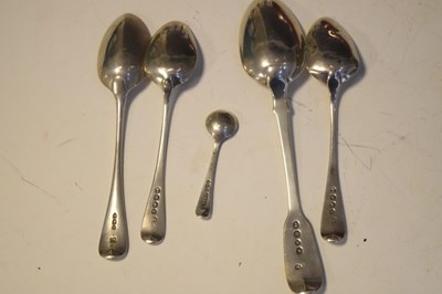 Lot 145 - Sundry silver napkin rings, spoons, etc