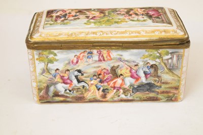 Lot 615 - Capodimonte box