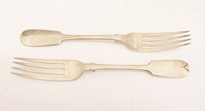 Lot 281 - Victorian silver fiddle pattern dinner forks