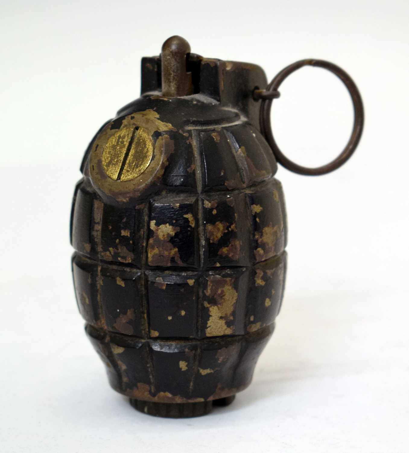 Lot 367 - Garland & Co. World War 1 No.36 Mk.1 grenade