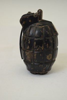 Lot 367 - Garland & Co. World War 1 No.36 Mk.1 grenade