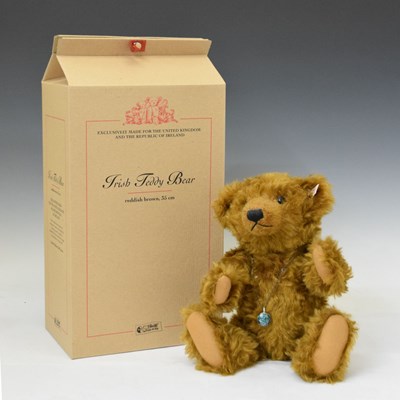 Lot 424 - Steiff - Limited edition 'Irish Teddy Bear'